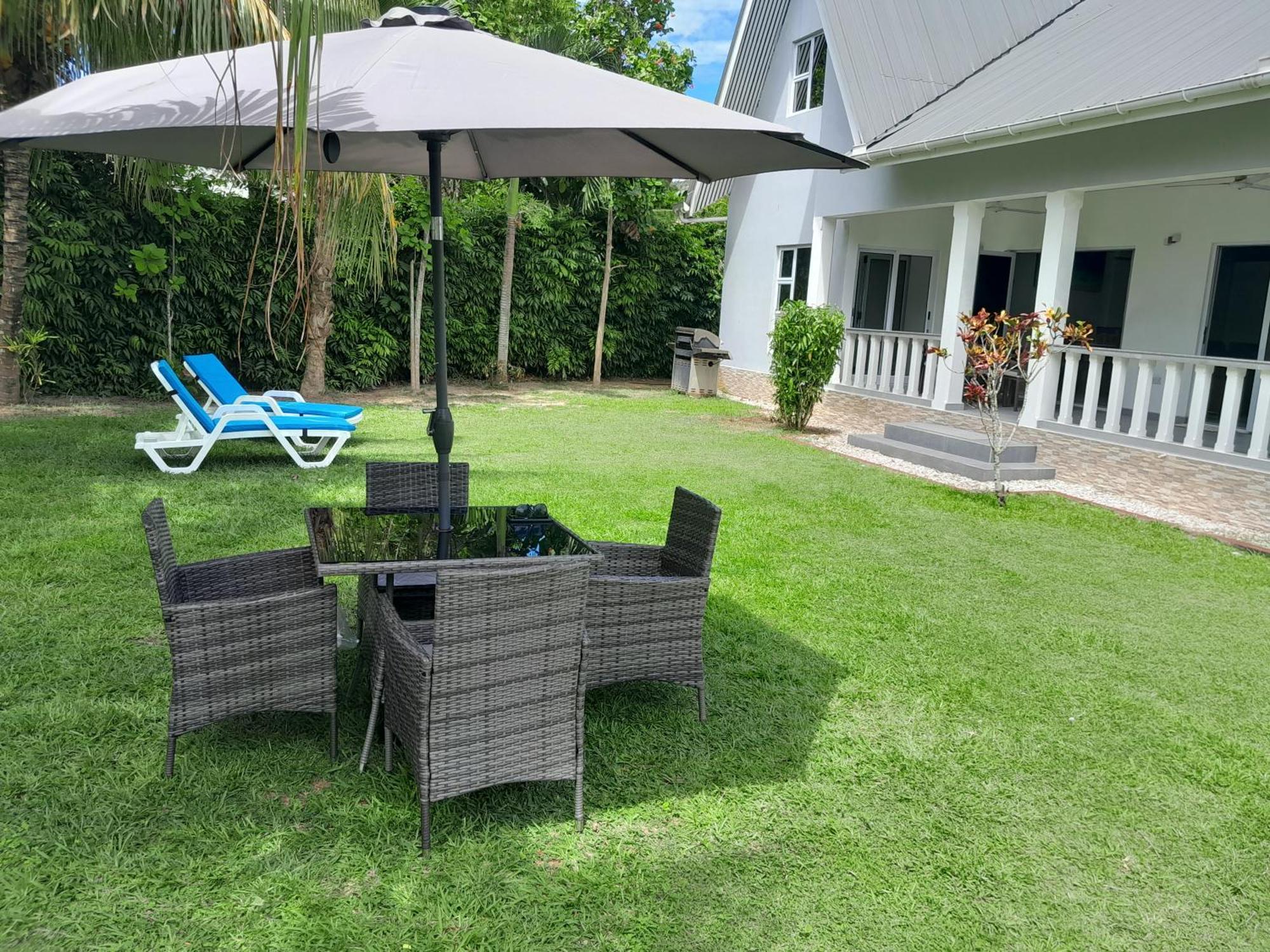 Island Charm Of Praslin Villa Victoria Eksteriør bilde